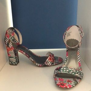 Chunky multi color high heel shoe